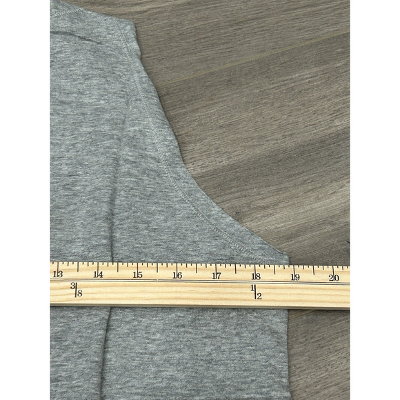 NWT FIORUCCI Gray Printed Demode Cest Chic Graphic Tank Top Spray Paint Size L - Picture 8 of 9